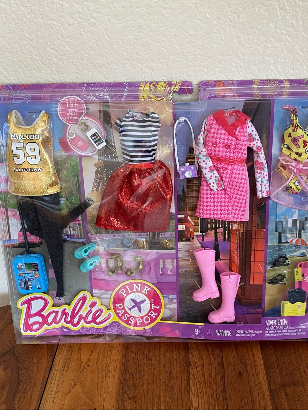 Barbie Pink Passport Malibu Fashion Doll Outfits